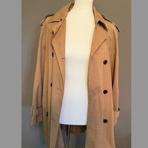 Zara ligth-weight tan belted trench coat size M